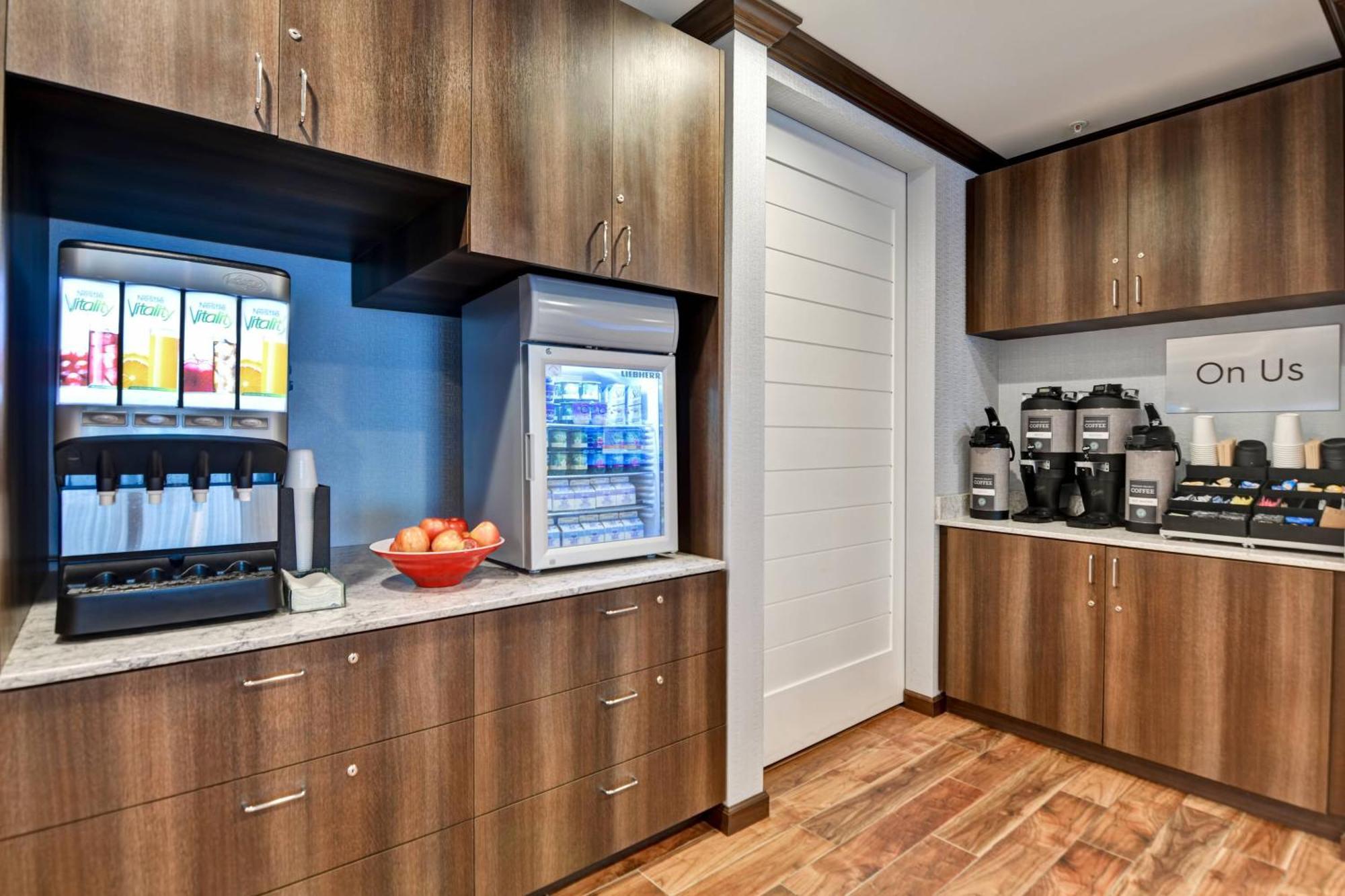 Towneplace Suites By Marriott Bridgewater Branchburg Экстерьер фото