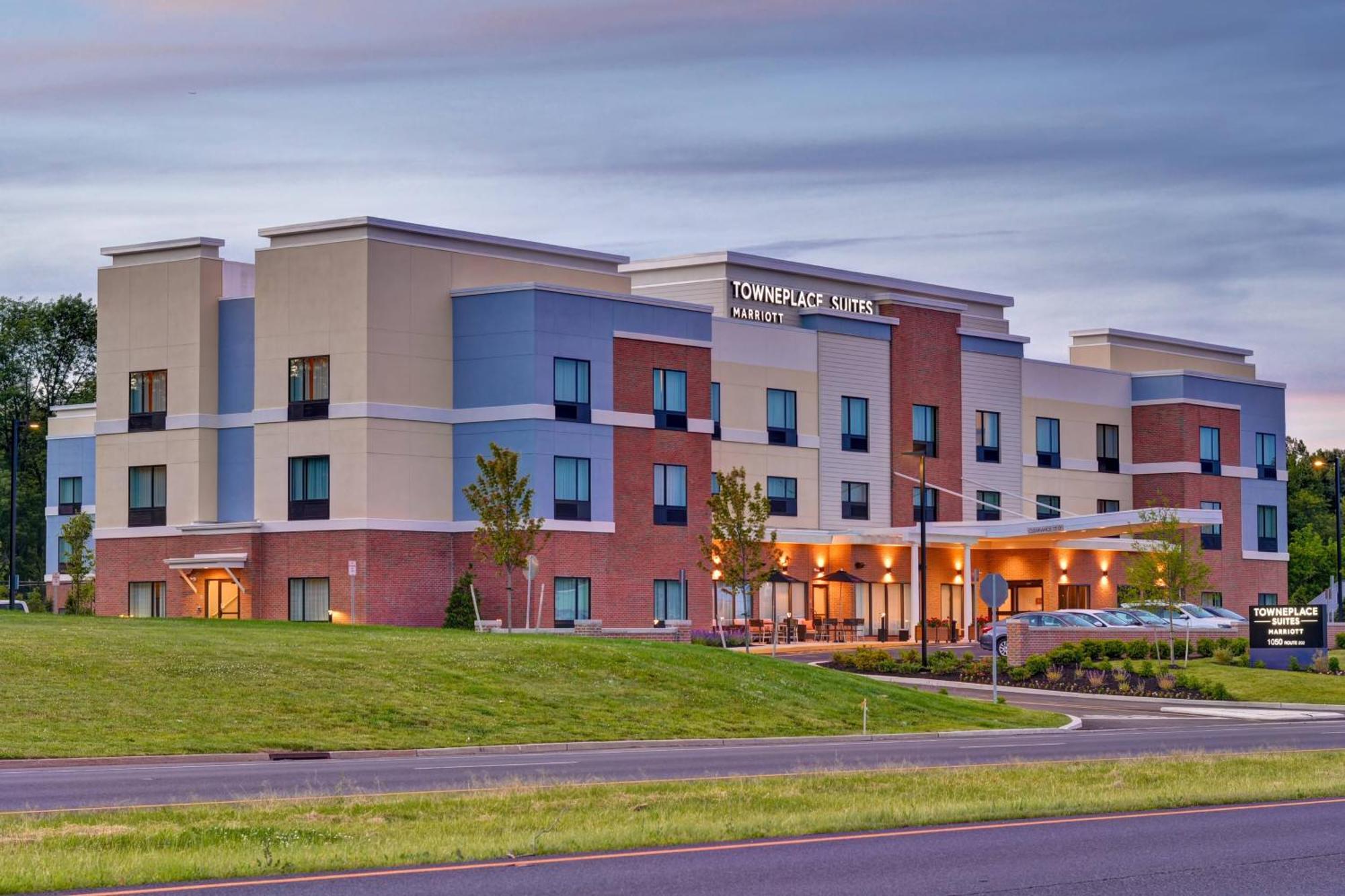 Towneplace Suites By Marriott Bridgewater Branchburg Экстерьер фото